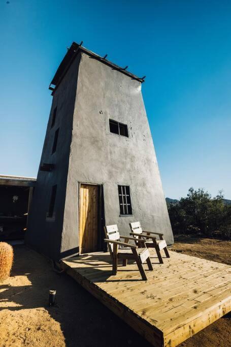 Joshua Tree Hidden Tower * Views - Landmark Юкка-Вэлли Экстерьер фото